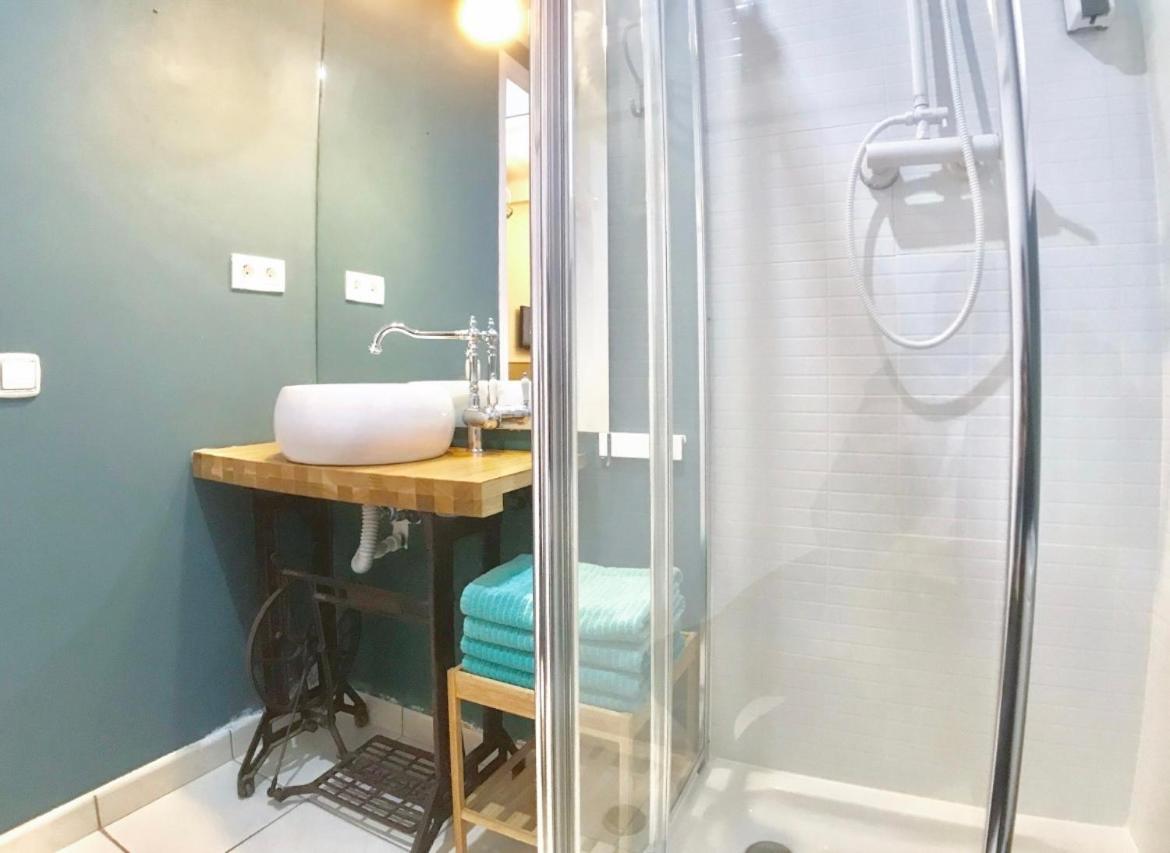 Lepanto Apartments 150M From Sagrada Familia برشلونة المظهر الخارجي الصورة