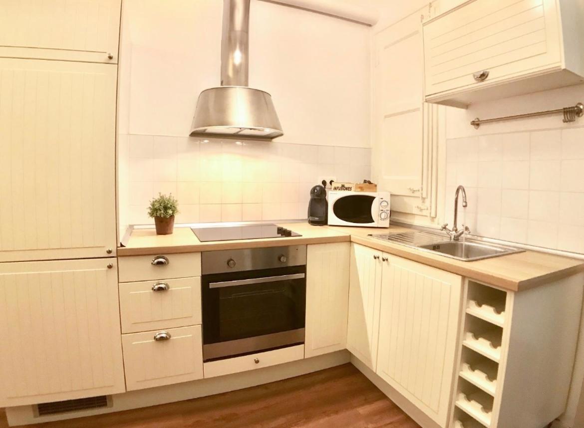Lepanto Apartments 150M From Sagrada Familia برشلونة المظهر الخارجي الصورة